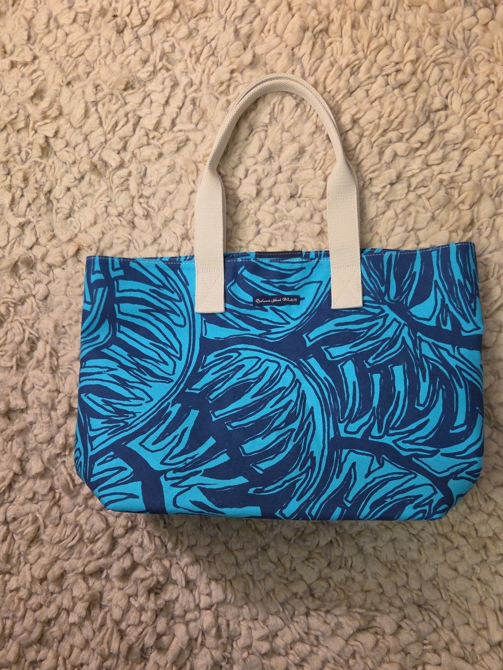 Tommy Bahama Canvas Tote & Pouch